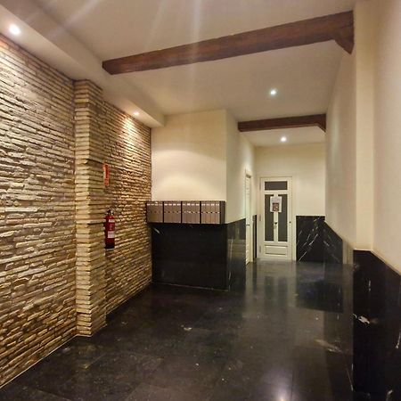 Ferienwohnung Lux Wood Loft With Air Con & Lift Logroño Exterior foto