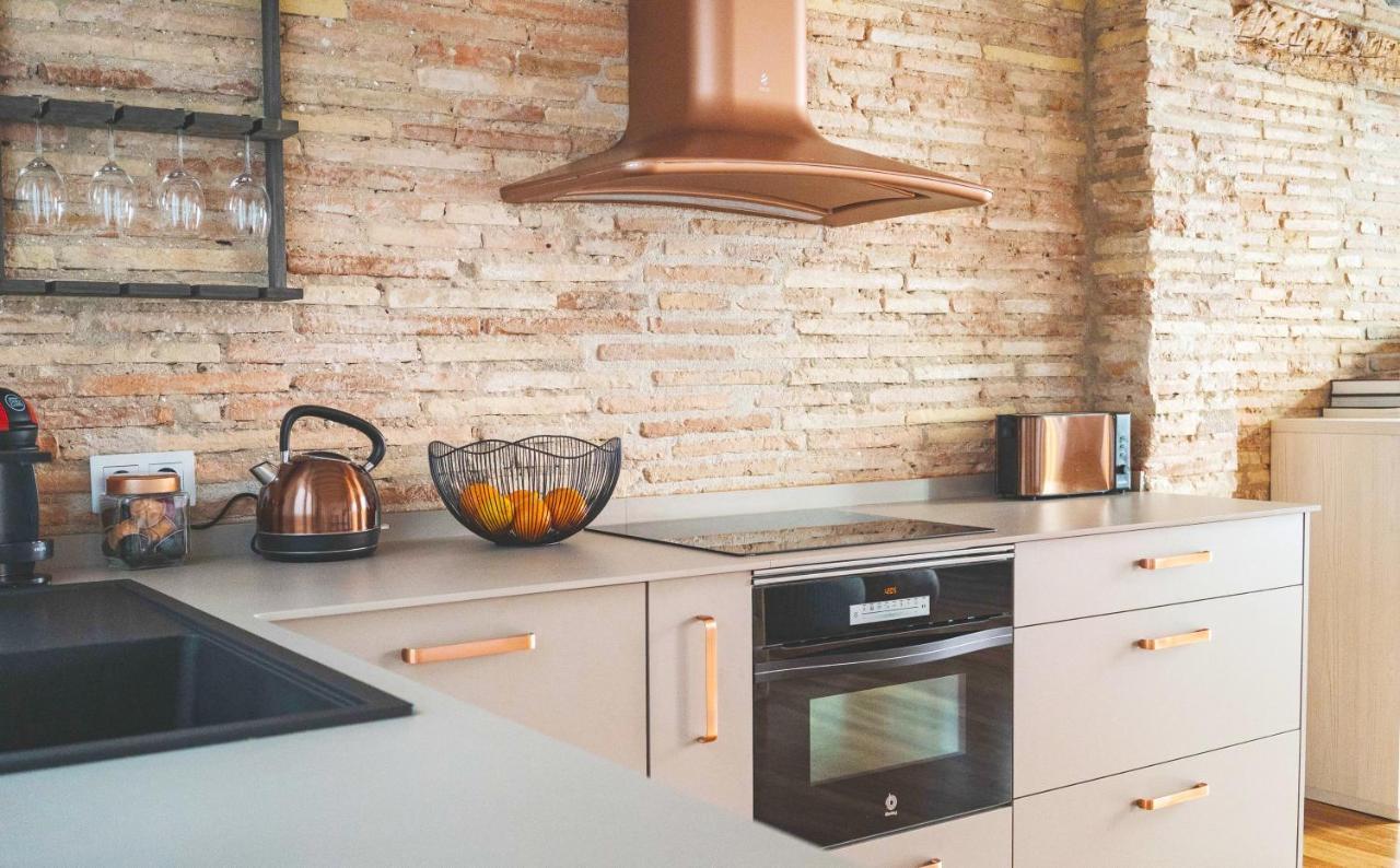 Ferienwohnung Lux Wood Loft With Air Con & Lift Logroño Exterior foto